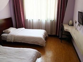 Pianyi Chain Hotel Peking  Buitenkant foto